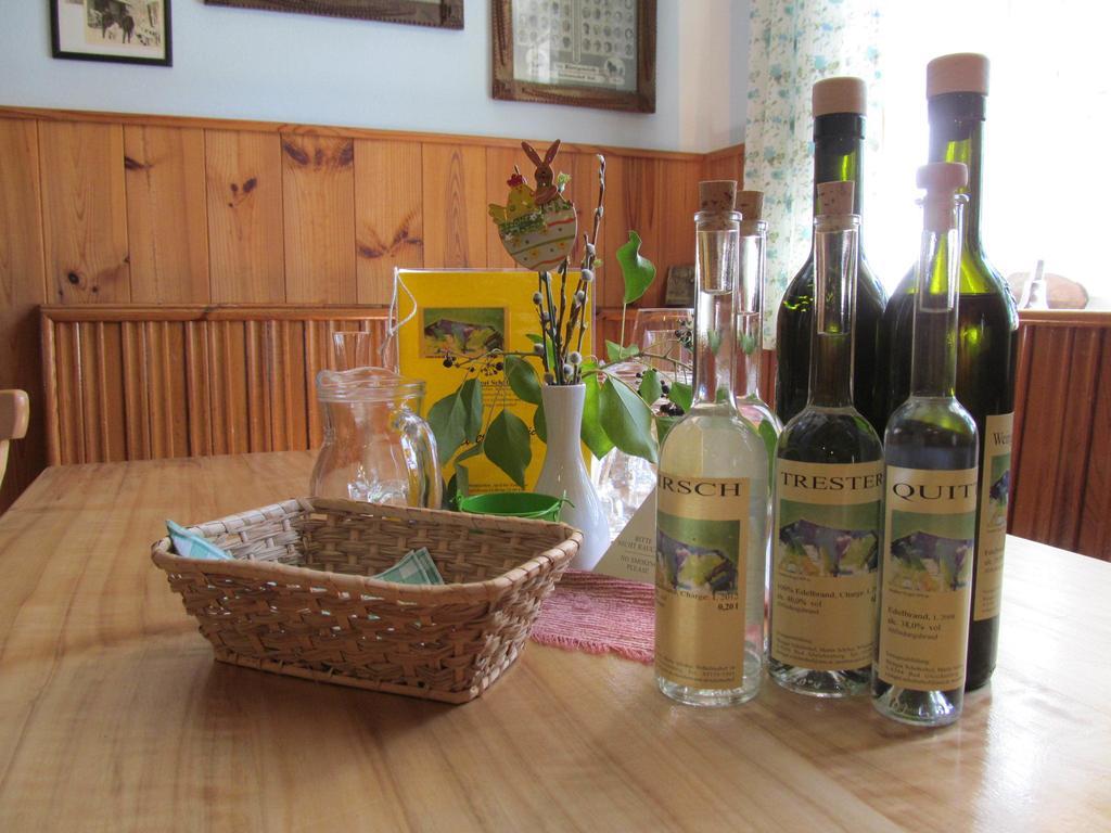 Appartement Weingut Schoberhof Bad Gleichenberg Szoba fotó